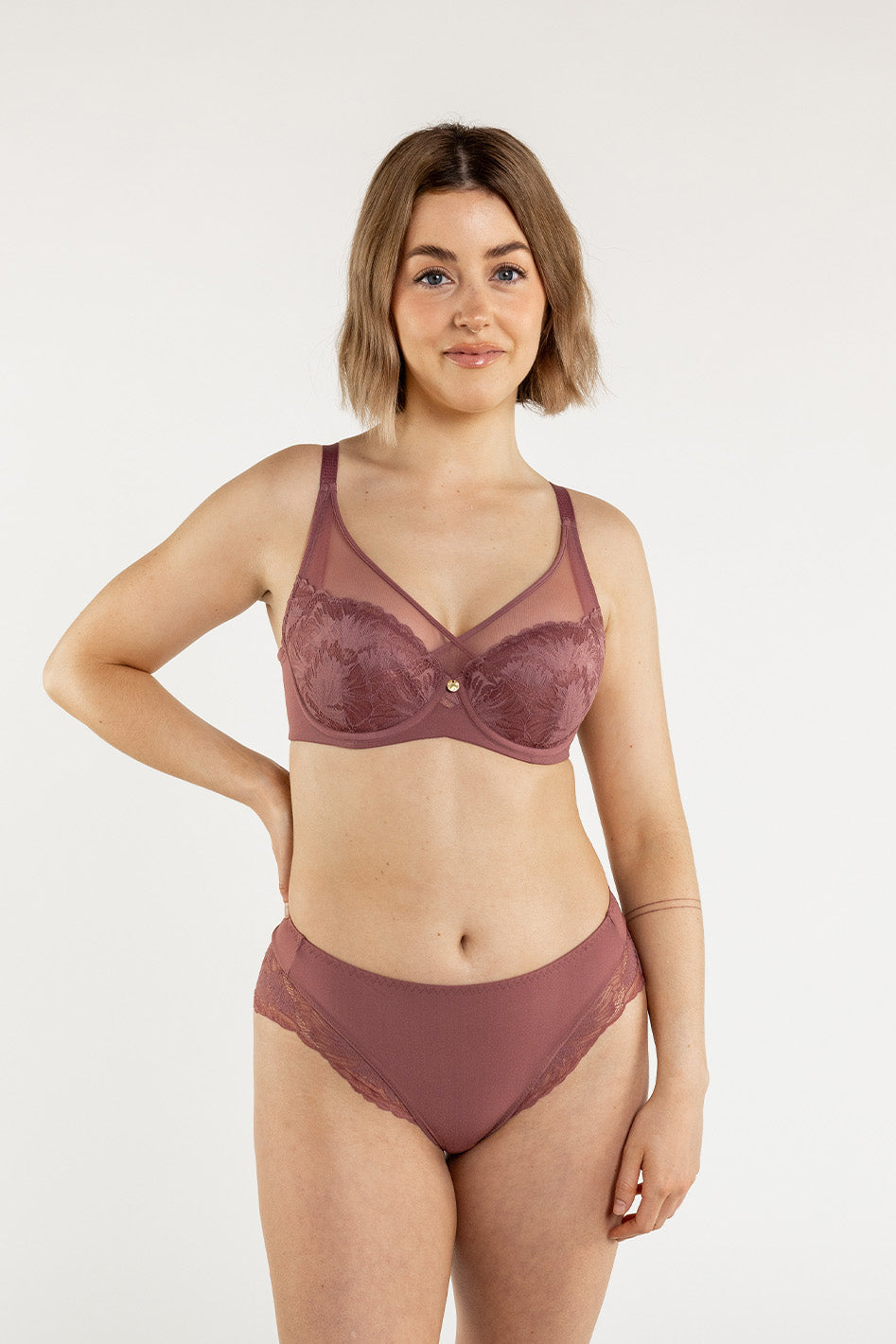 Ivy Full Coverage Underwire Bra, C-J Cup