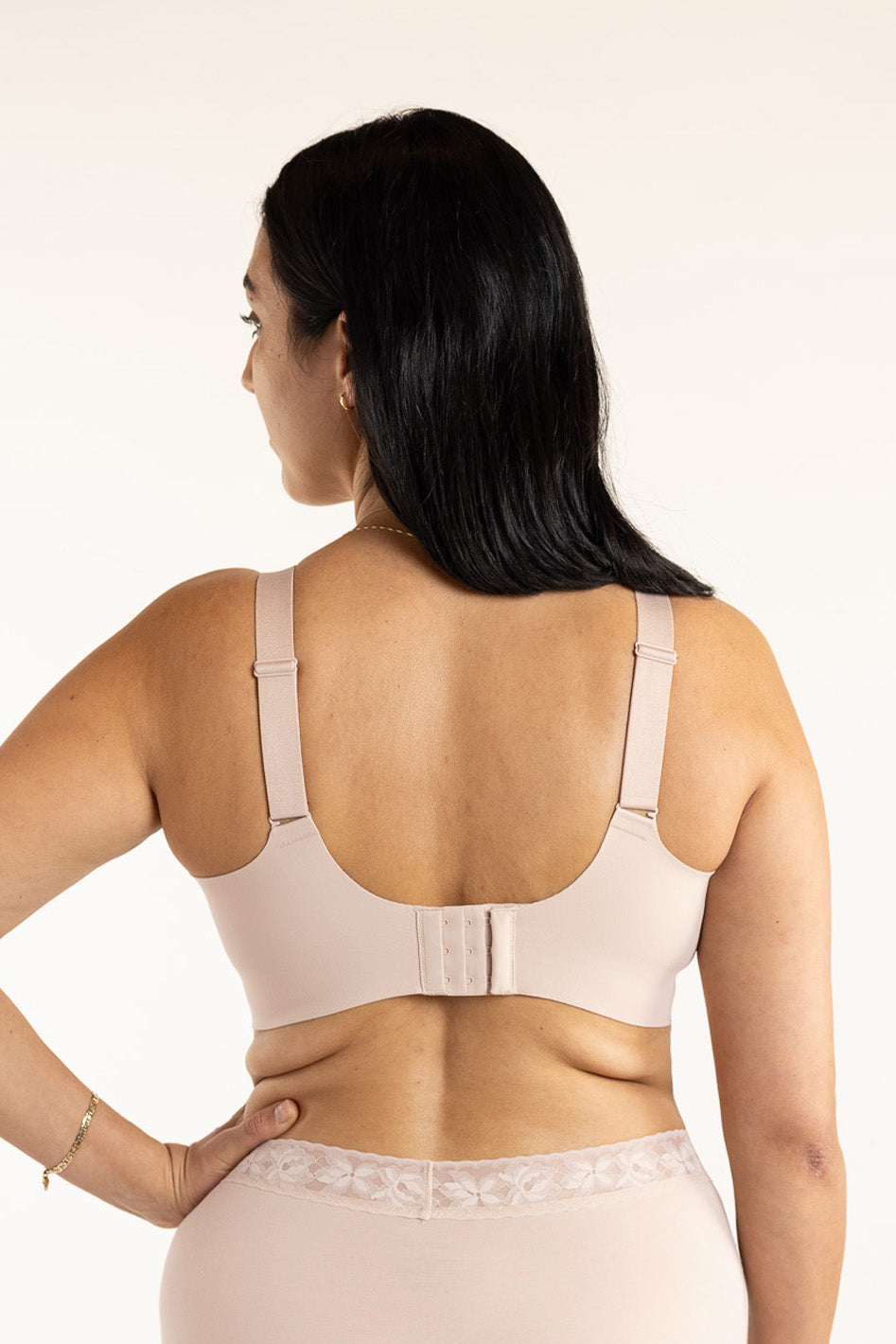 Soft Sculpt Wireless Nursing Bra, B-G Cup