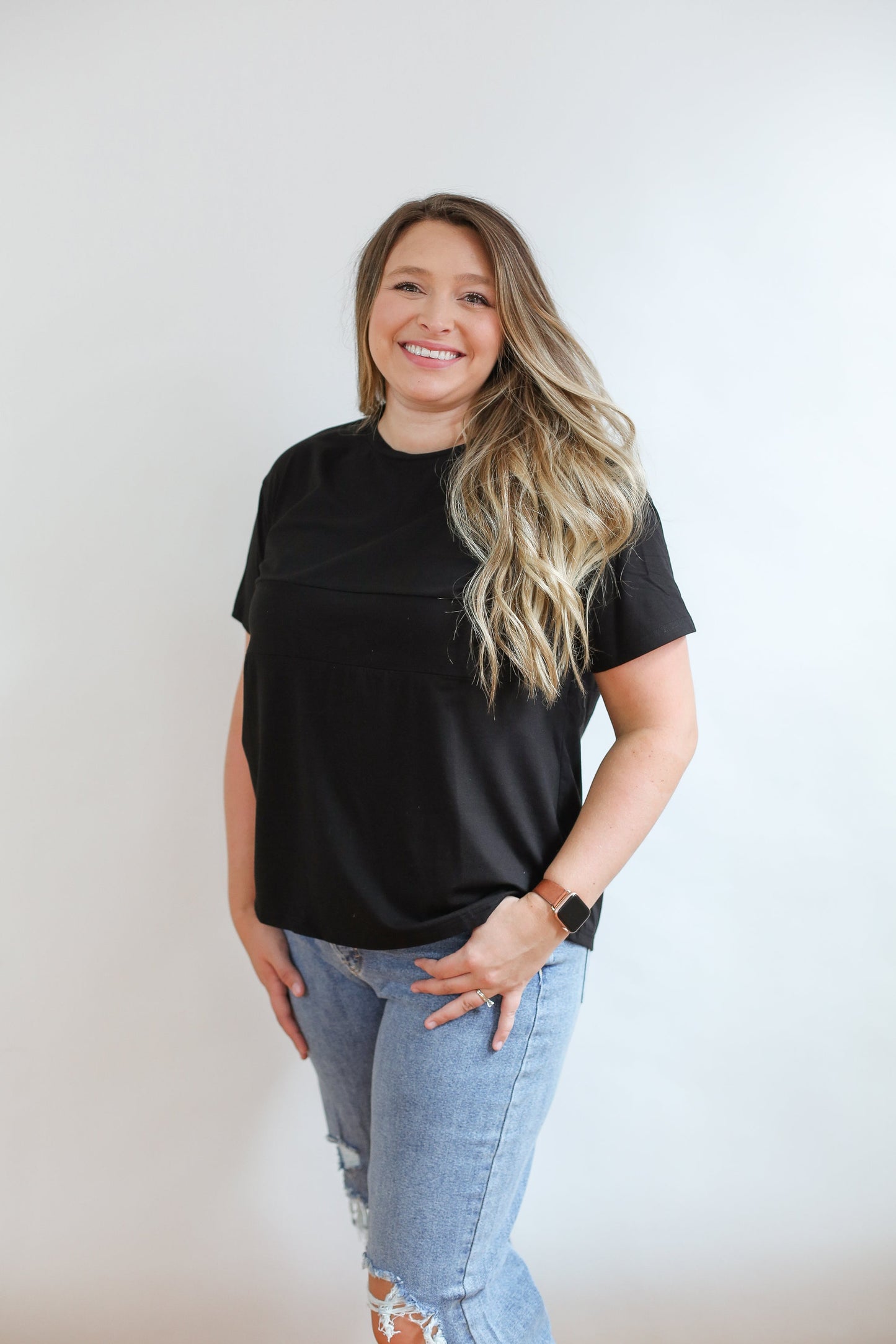 Classic Fit Invisible Zip Breastfeeding Tee
