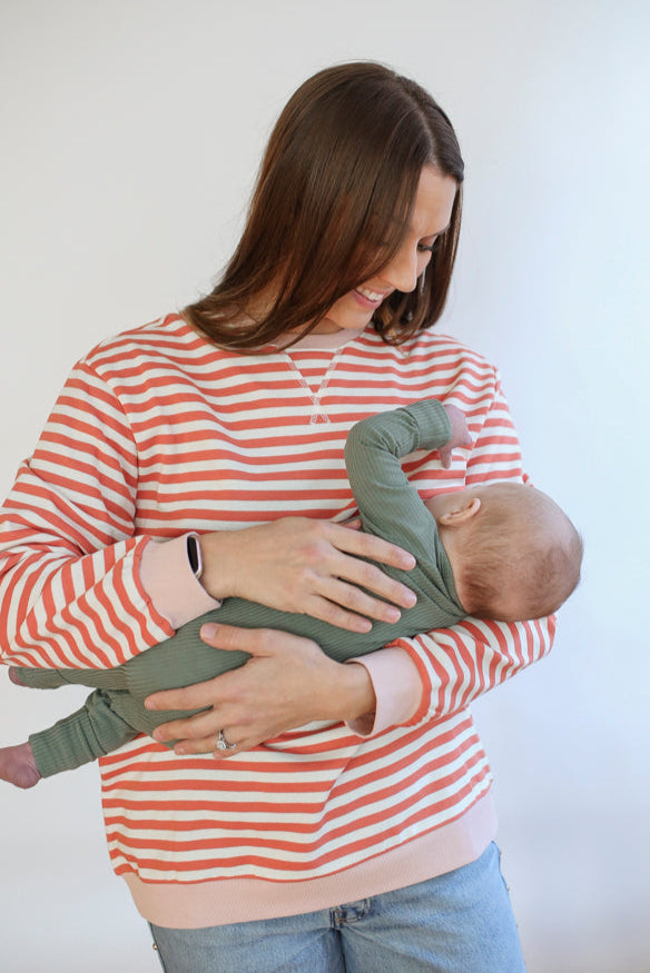 Oversized Fit Freestyle Stripe Breastfeeding Sweatshirt