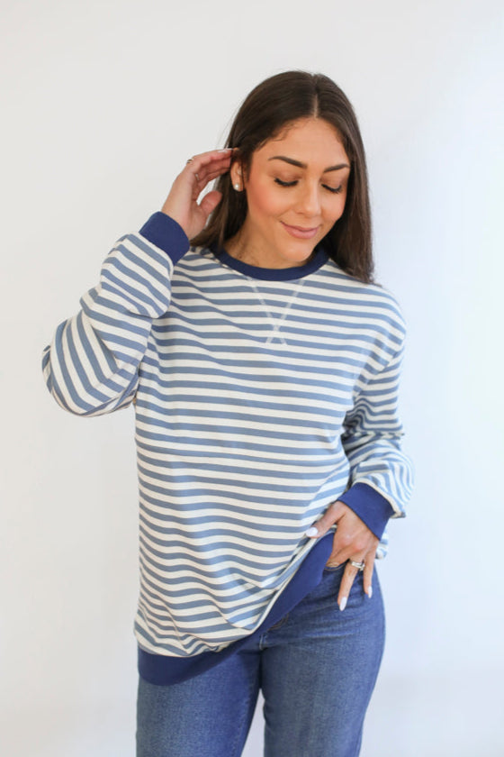 Oversized Fit Freestyle Stripe Breastfeeding Sweatshirt