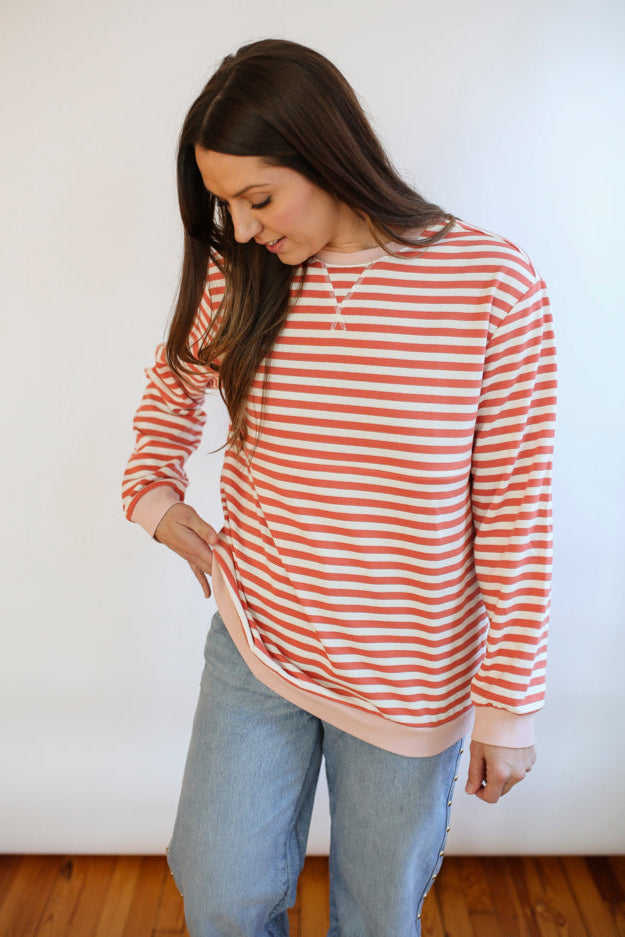 Oversized Fit Freestyle Stripe Breastfeeding Sweatshirt